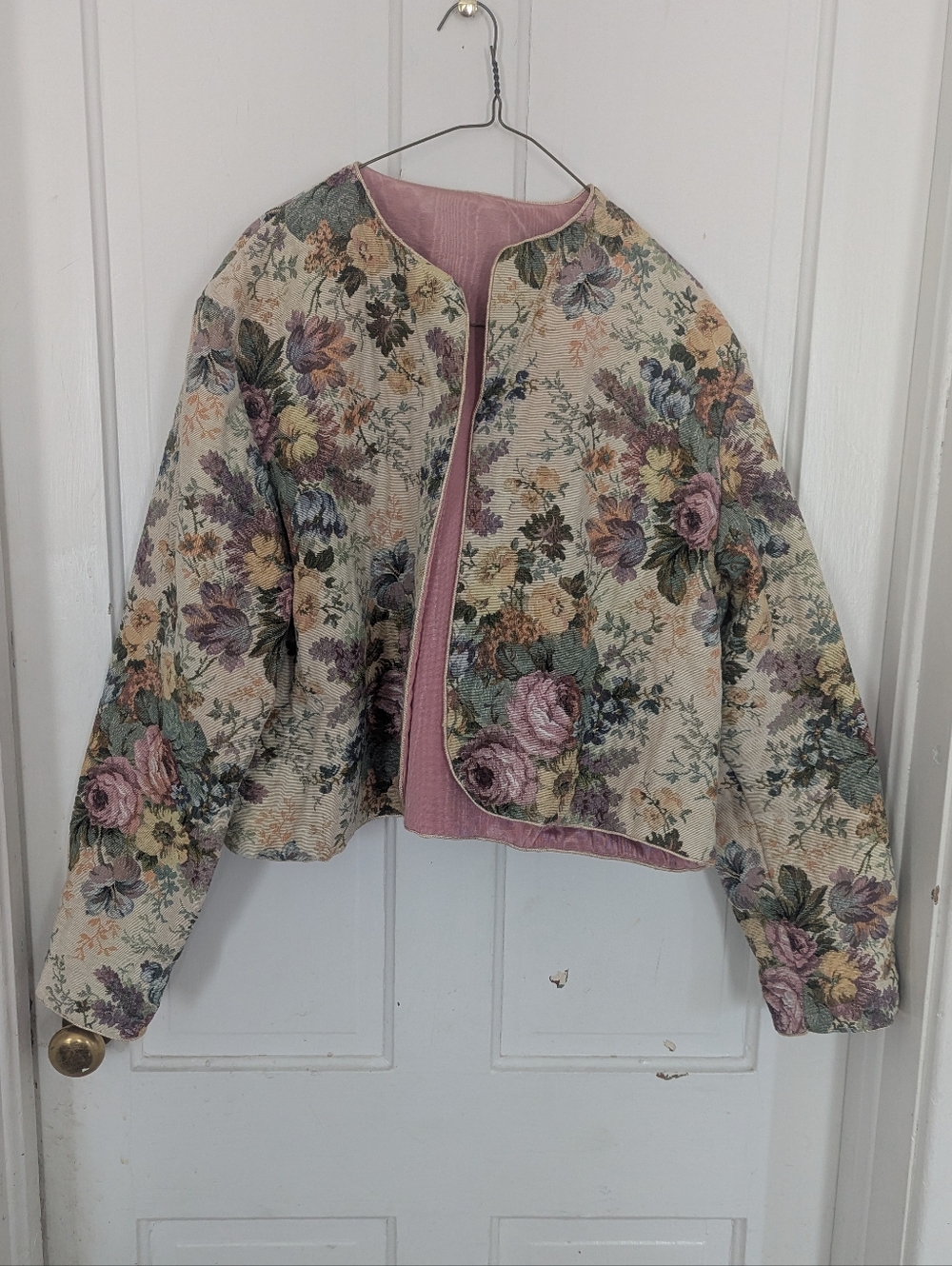 '90s Vintage Floral Cropped Cottagecore Jacket in Pink and Cream Floral